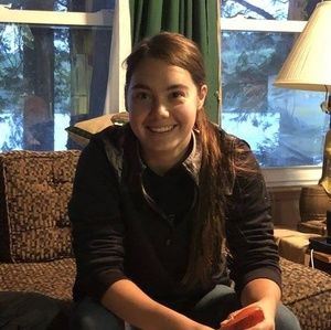 Meet your Posher, Alyna